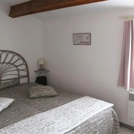 Pierre La - Nid D'aigle Avec Piscine A Proximite De La Grande דירה *